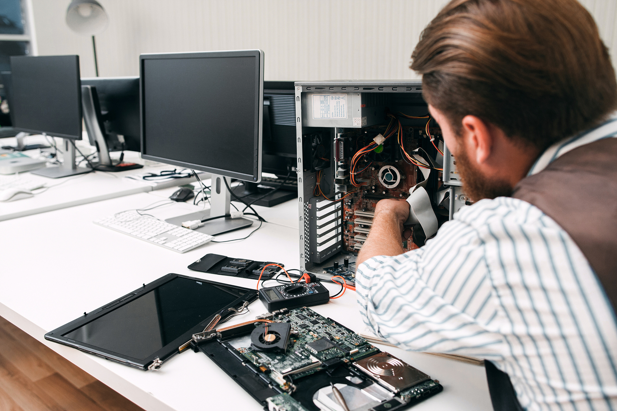 broken computer disassembling, close-up