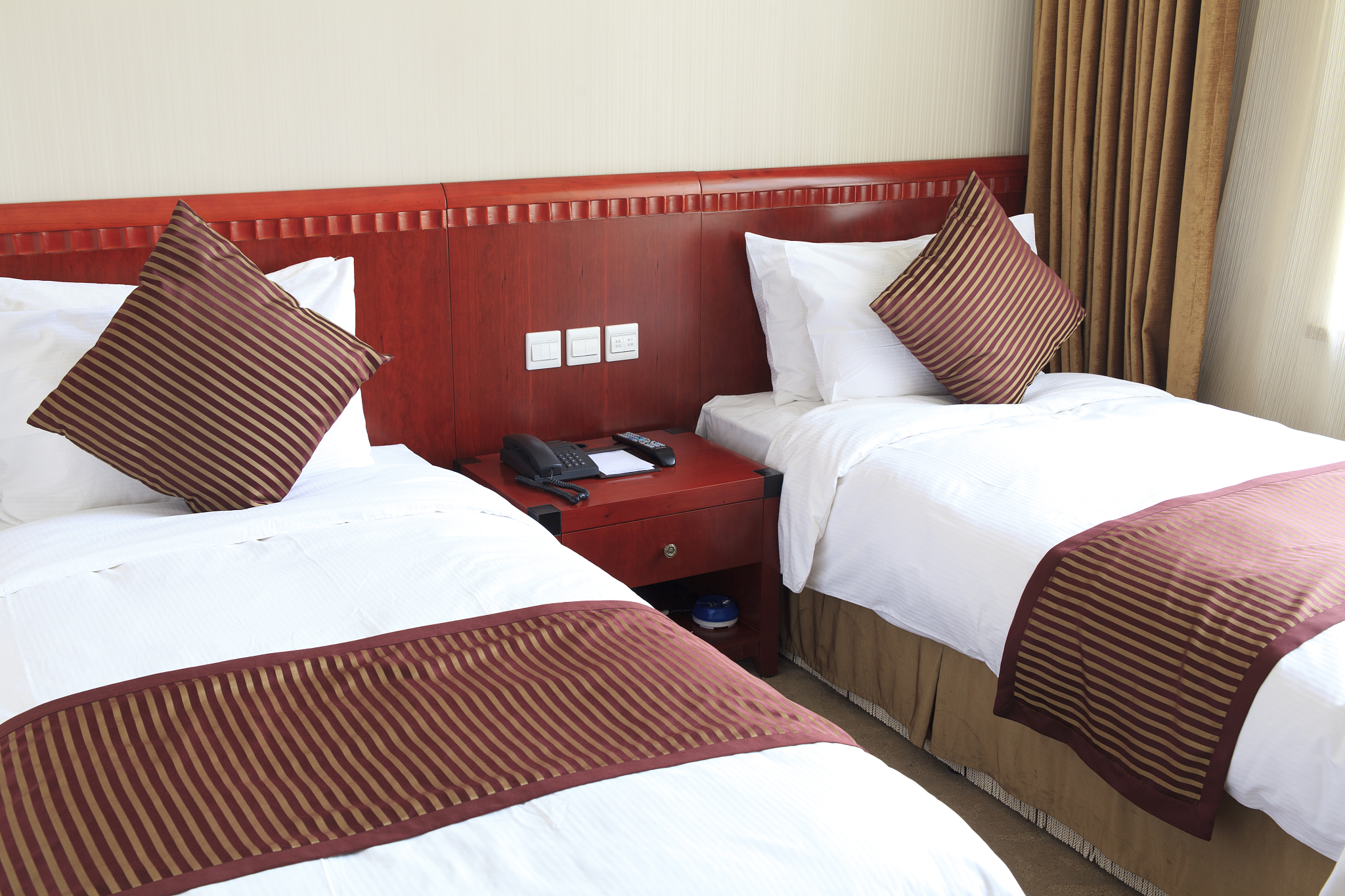 南充市技工学校酒店服务与管理专业怎么样？课程内容及就业前景