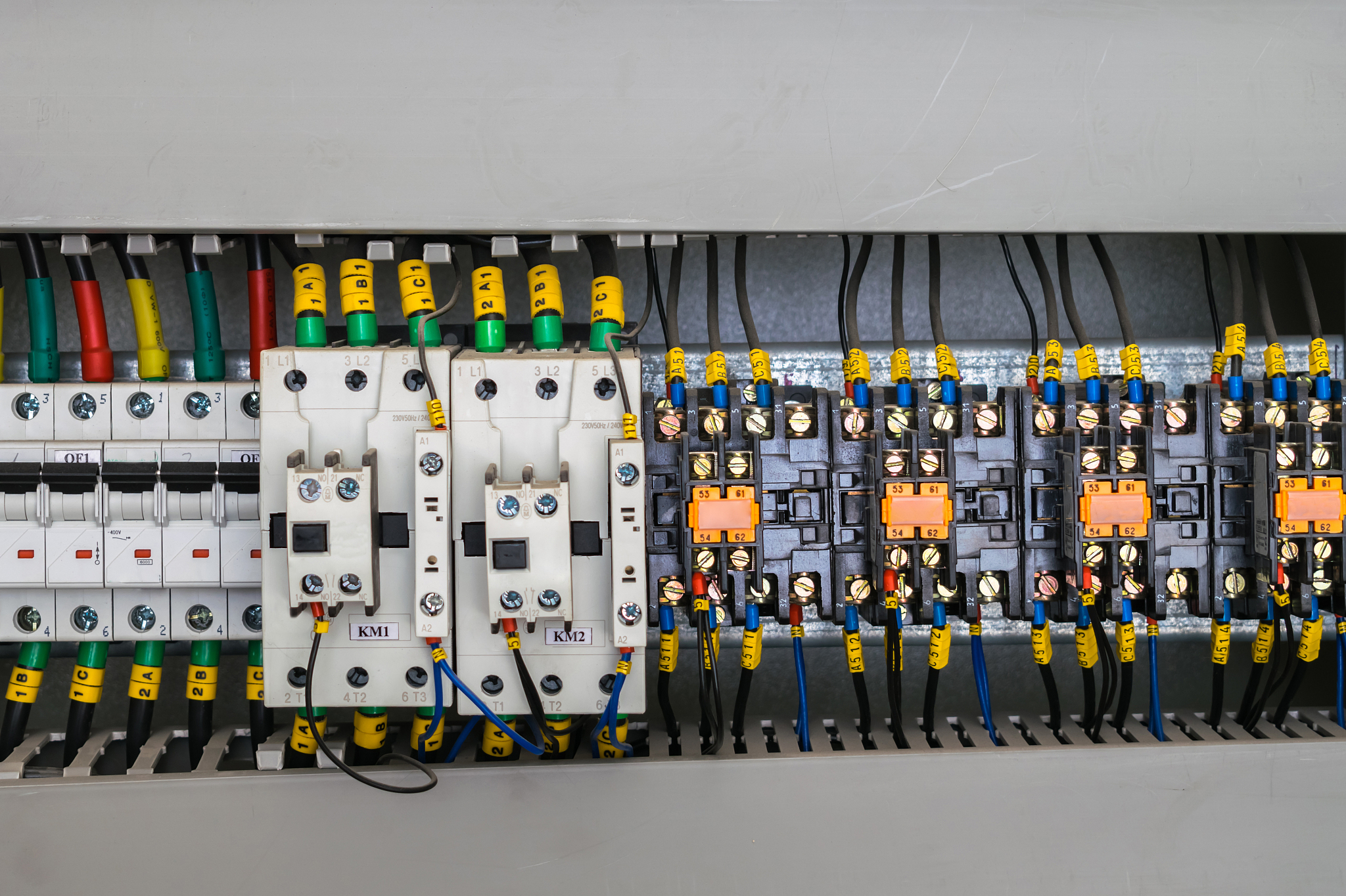 自锁和互锁分别是什么