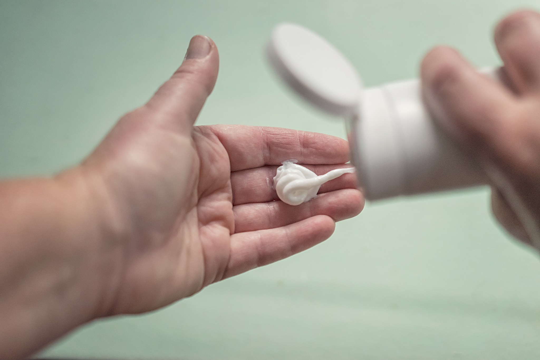 牙疼怎么办？快速缓解疼痛的有效方法