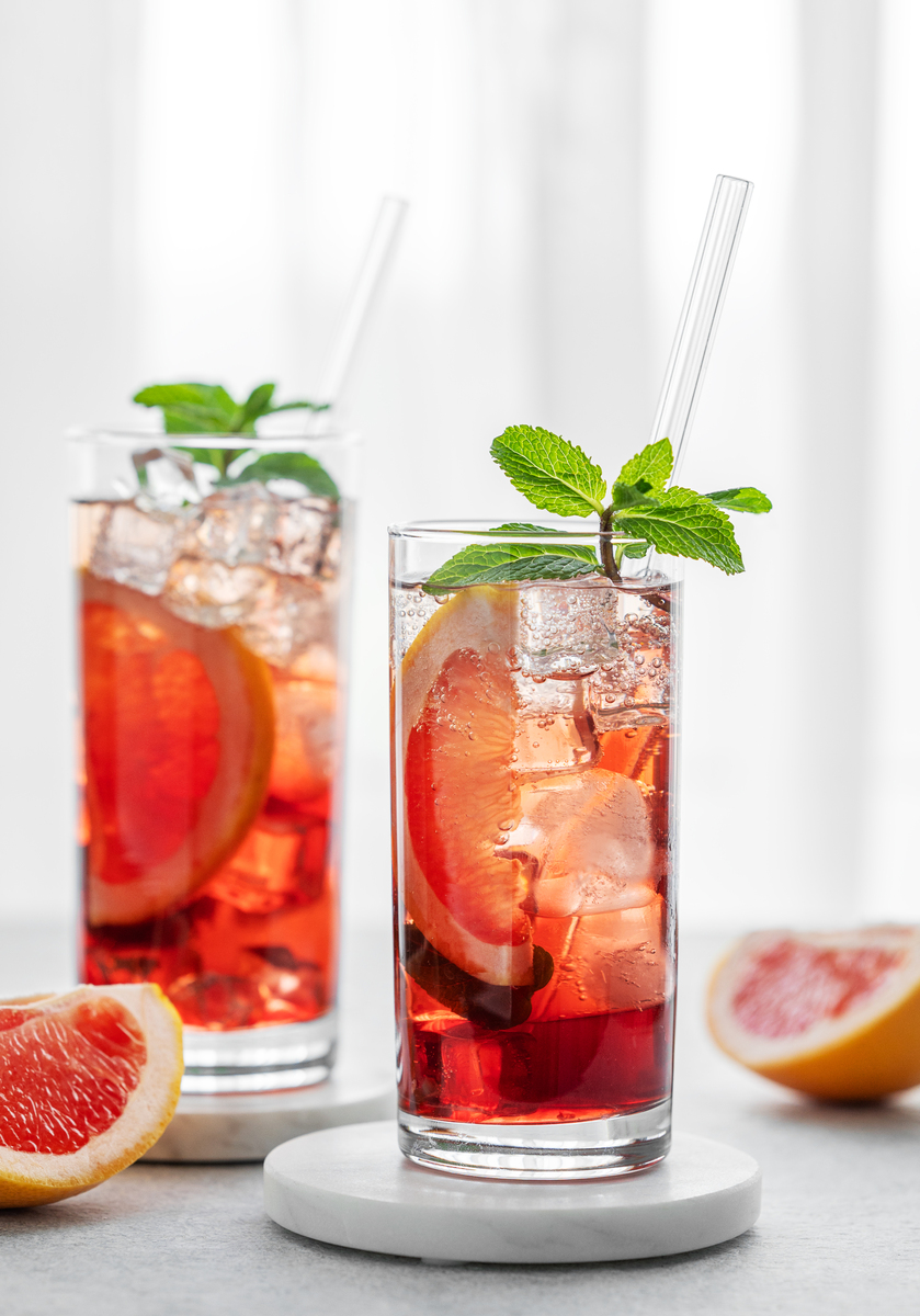 鸡尾酒：种类繁多，口感独特