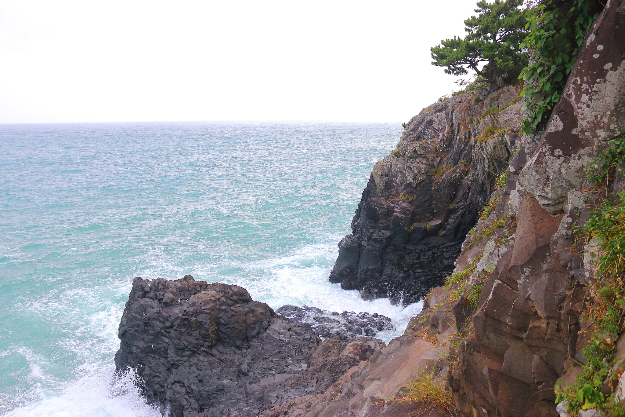 jeju coast, cliffs, waves, pangenduk,