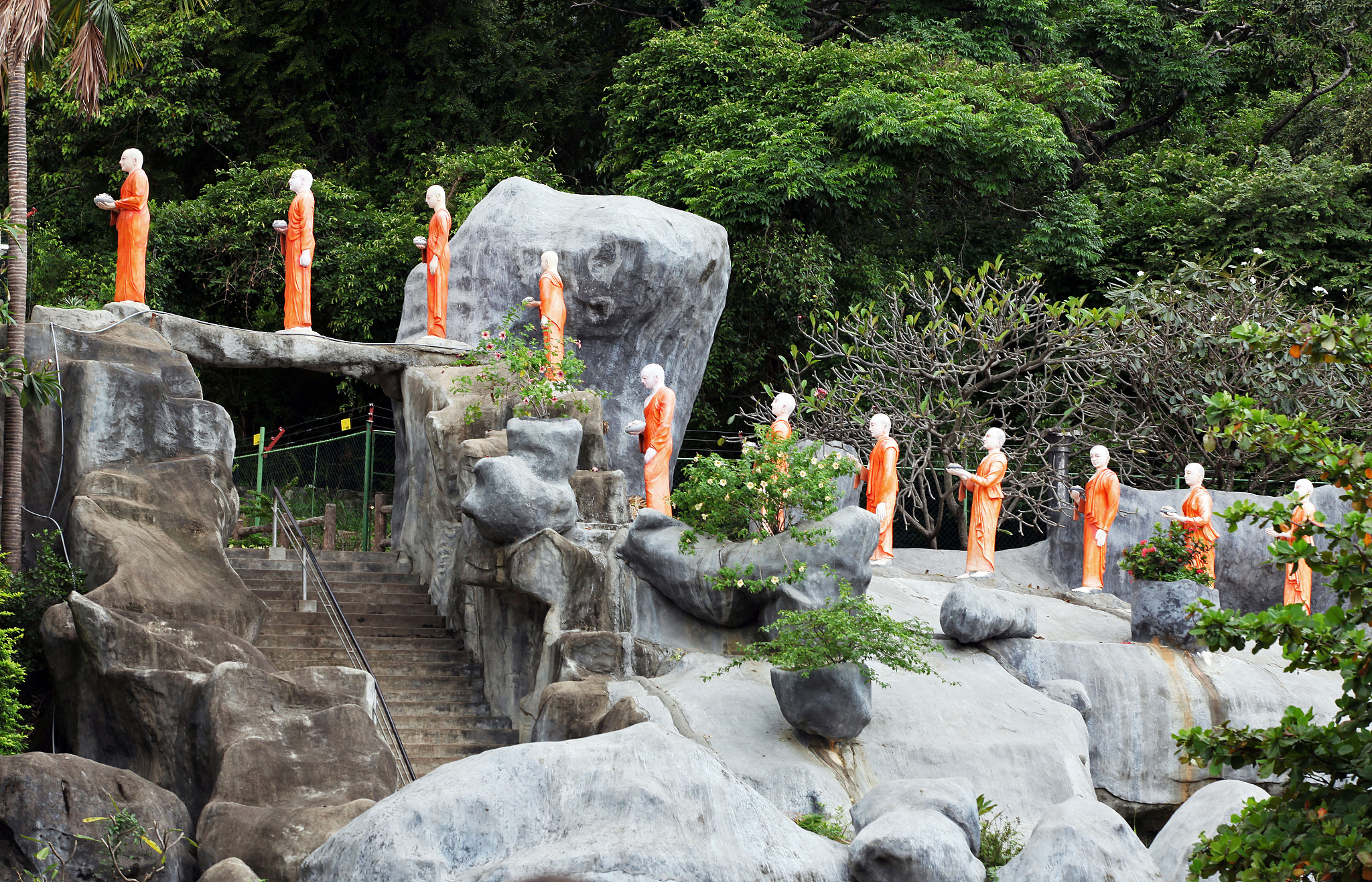 海口景区设施体验:舒适便捷,精彩旅程 海口景区设施体验:舒适便捷,精彩旅程
