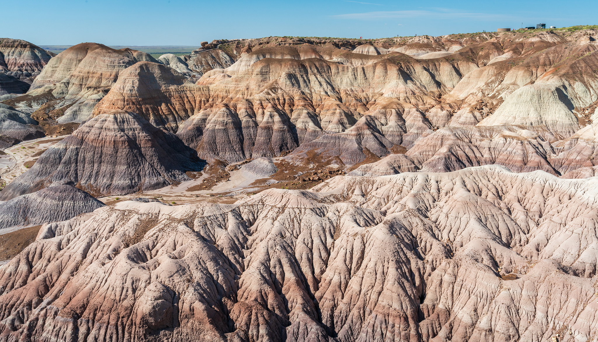 根据对地层的层序、地层形成时代、岩性特征、接触关系、构造运动情况、岩浆活动过程等的分析甘肃兰州地区的地质发展史