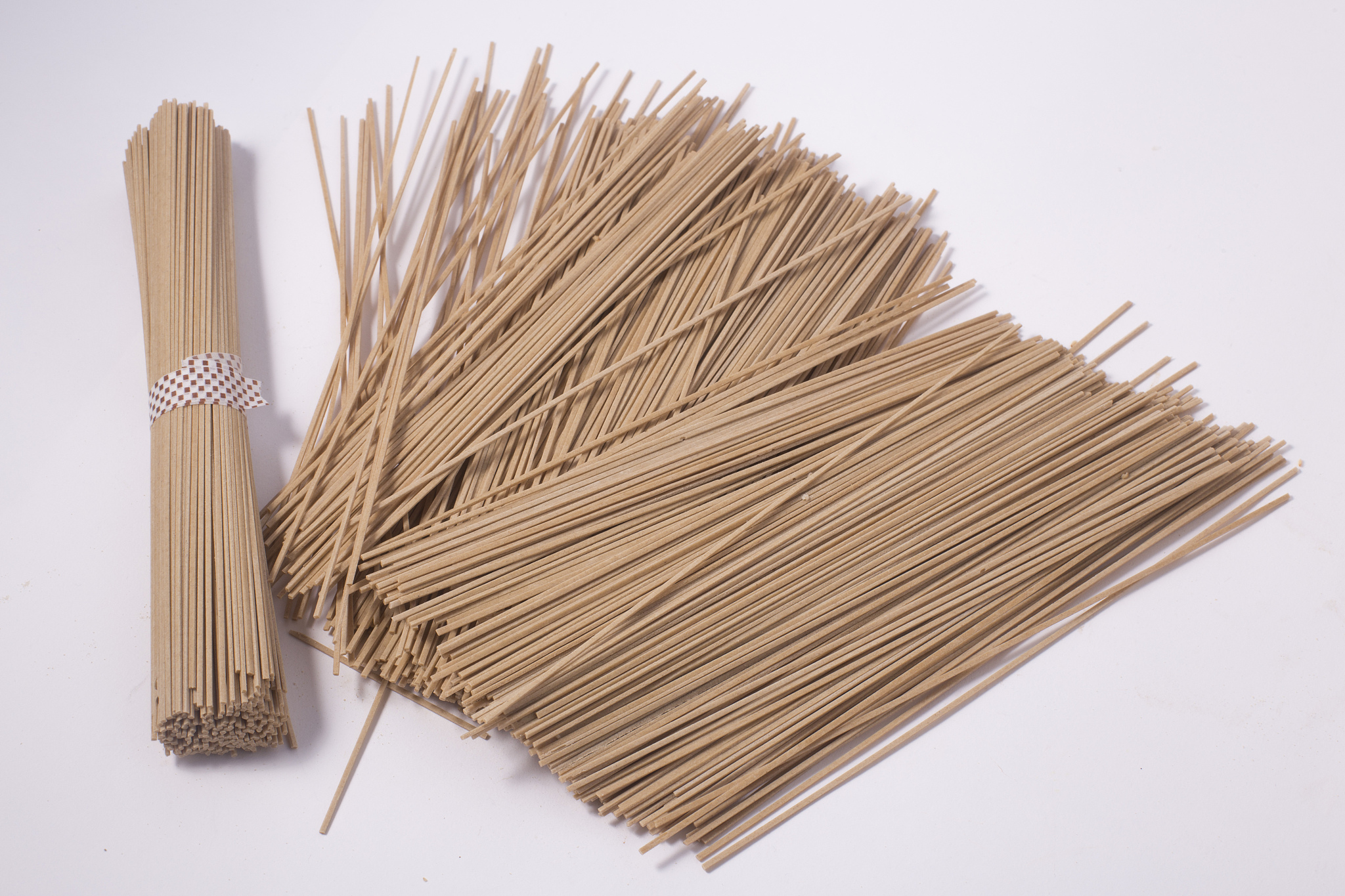 荞麦面热量多少？100克荞麦面热量及营养价值分析