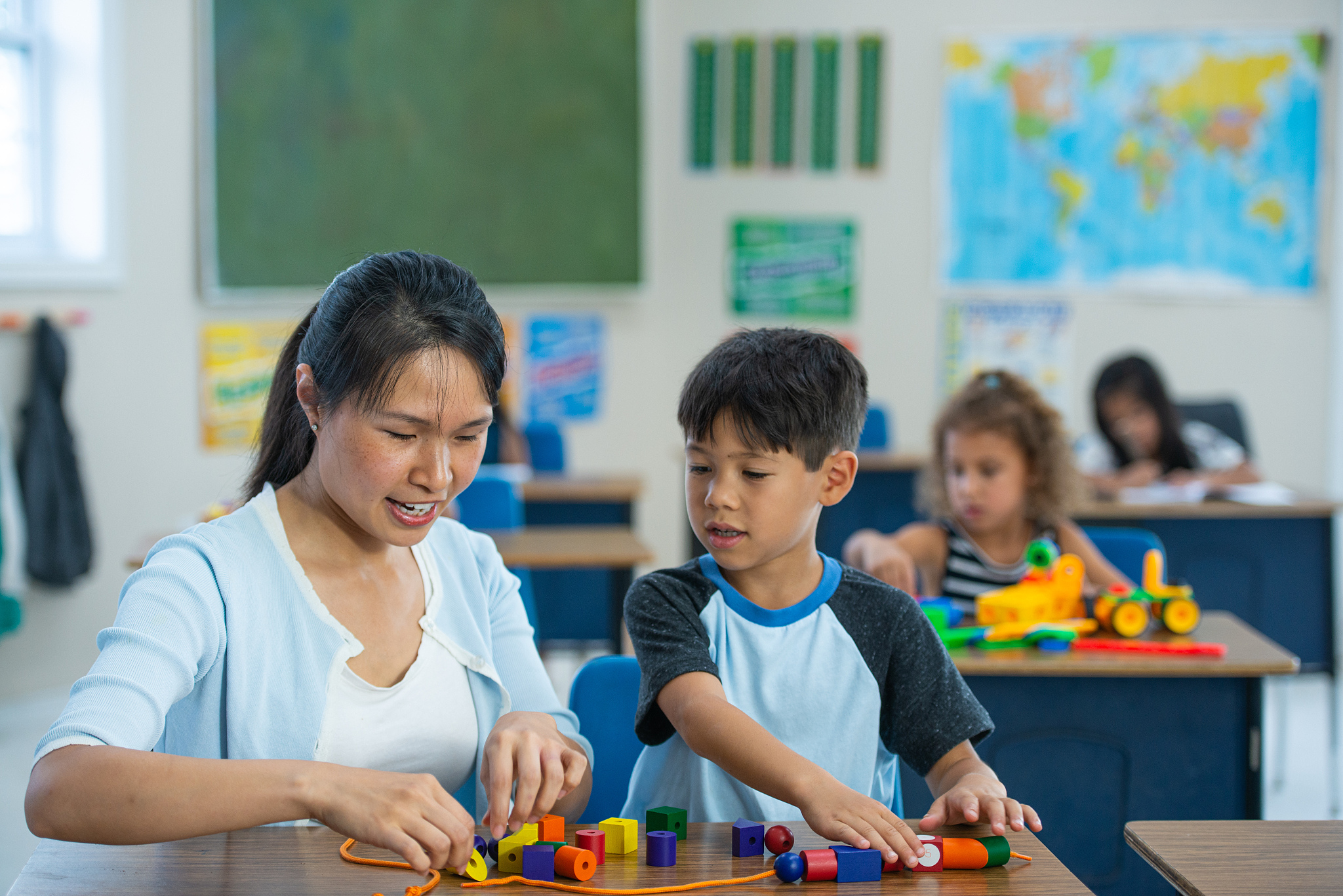 教育教学感悟：激发兴趣、个性化教学、综合素质培养和与时俱进