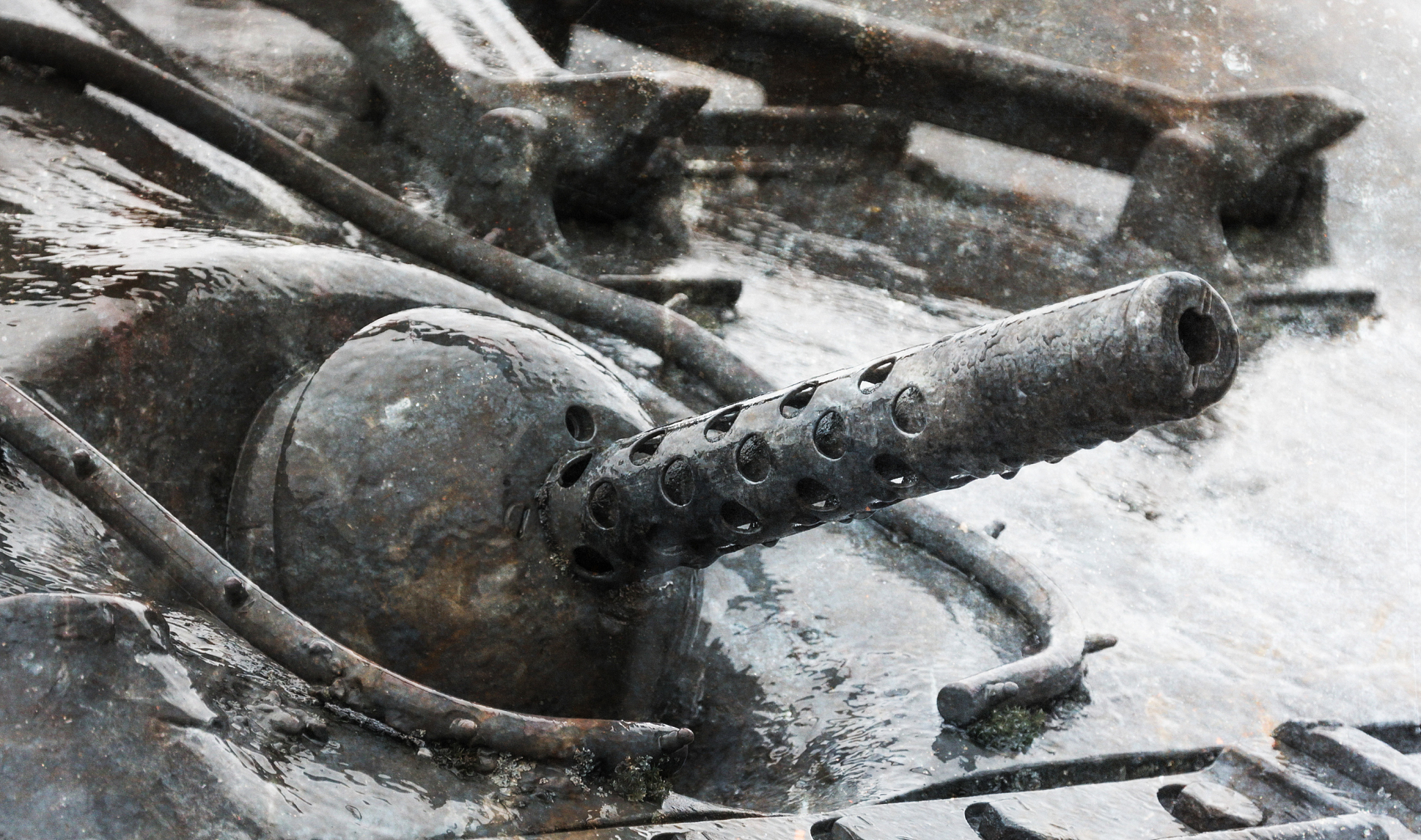 古代火铳能破甲吗