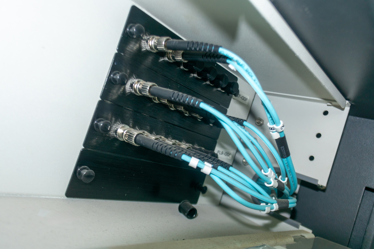 SLVS-EC-D0N信号是什么？高速串行接口详解