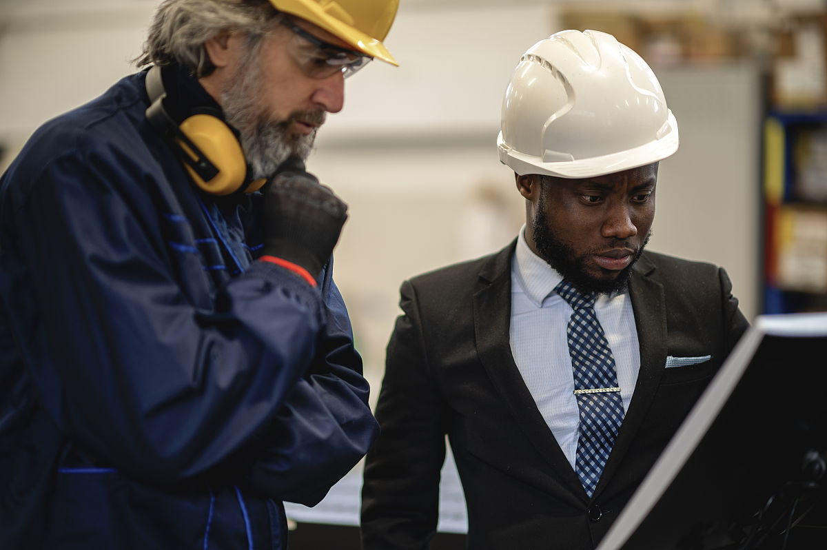 员工管理系统 - 添加、修改、调动员工