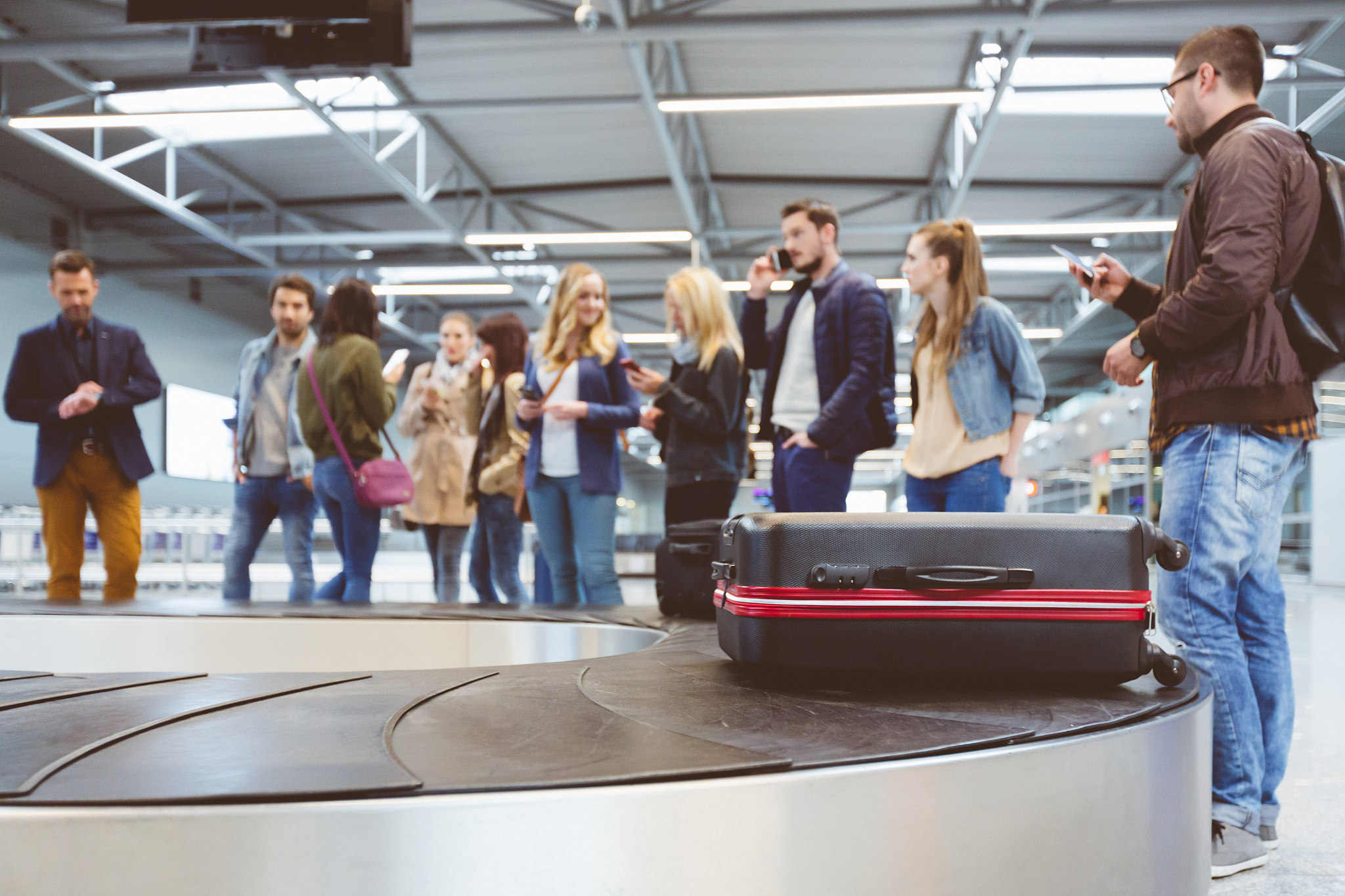 飞机行李提取指南：如何找到你的行李