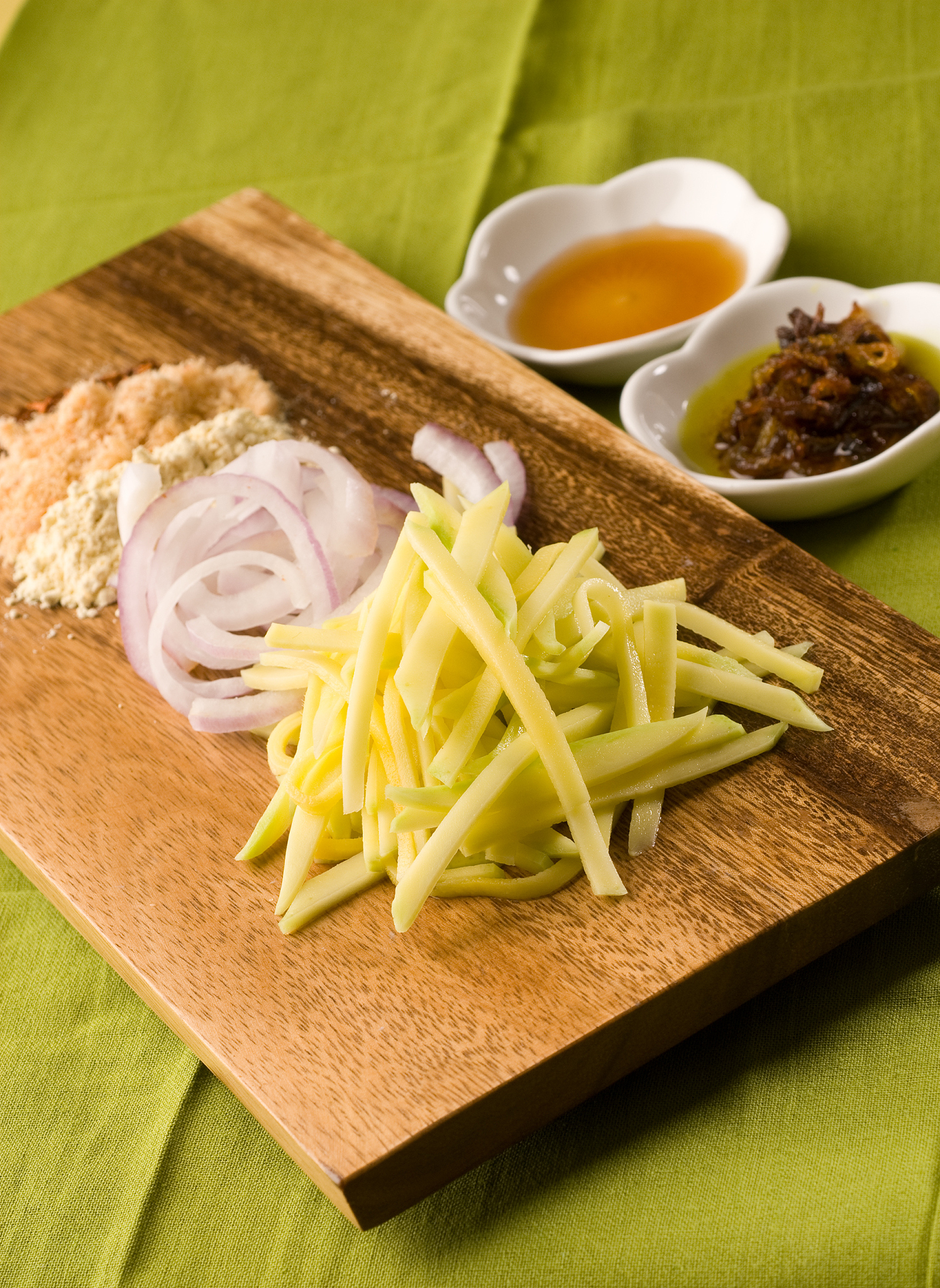 香芹雪梨汁的做法_香芹雪梨汁怎么做