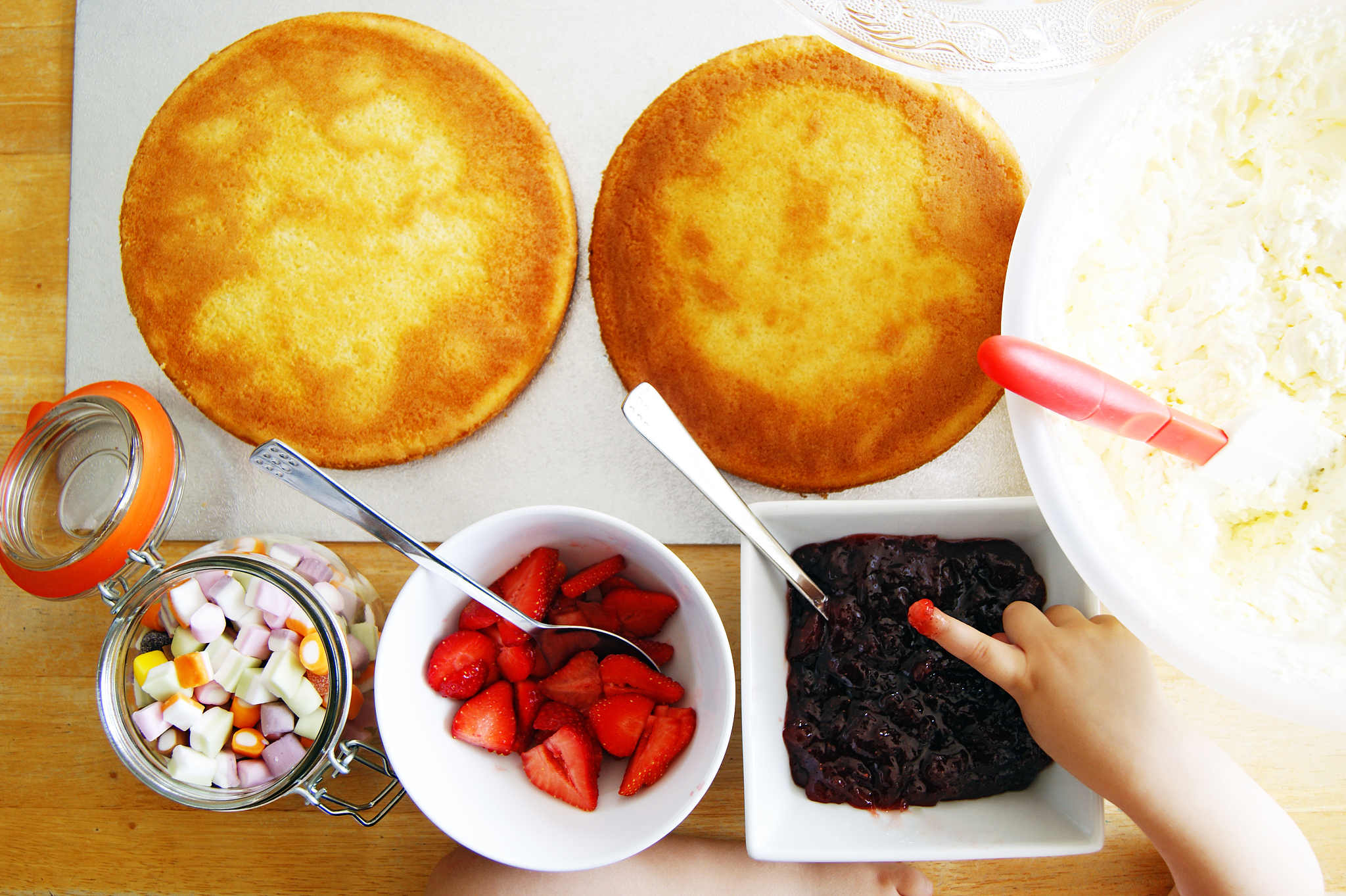 cake toppings and fillings