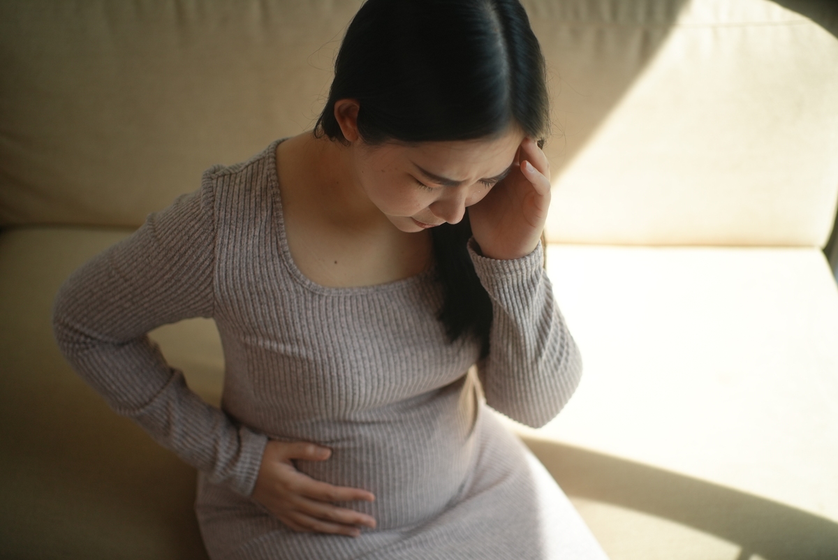 女孩子他门小声说赶紧怀孕什么意思