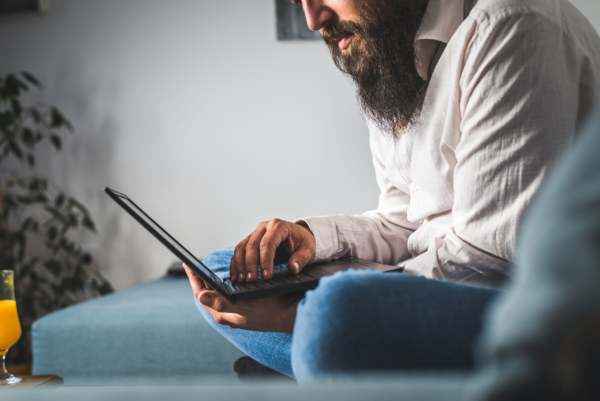 中山市现代职业技术学校2022年招生简章