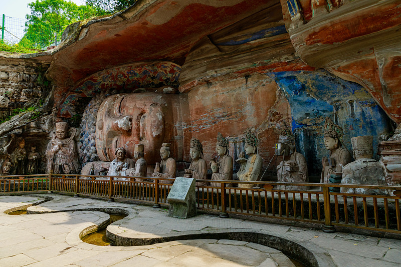 重庆大足职教五年制大专专业 - 涵盖工程、商业、医学等领域