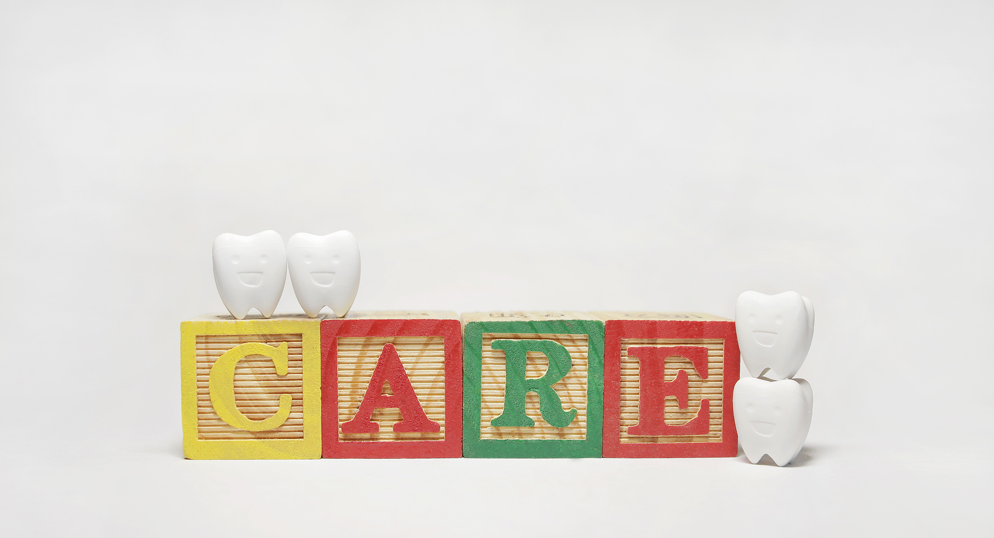 四川口腔护理专业就业前景分析：广阔、高薪、政策支持