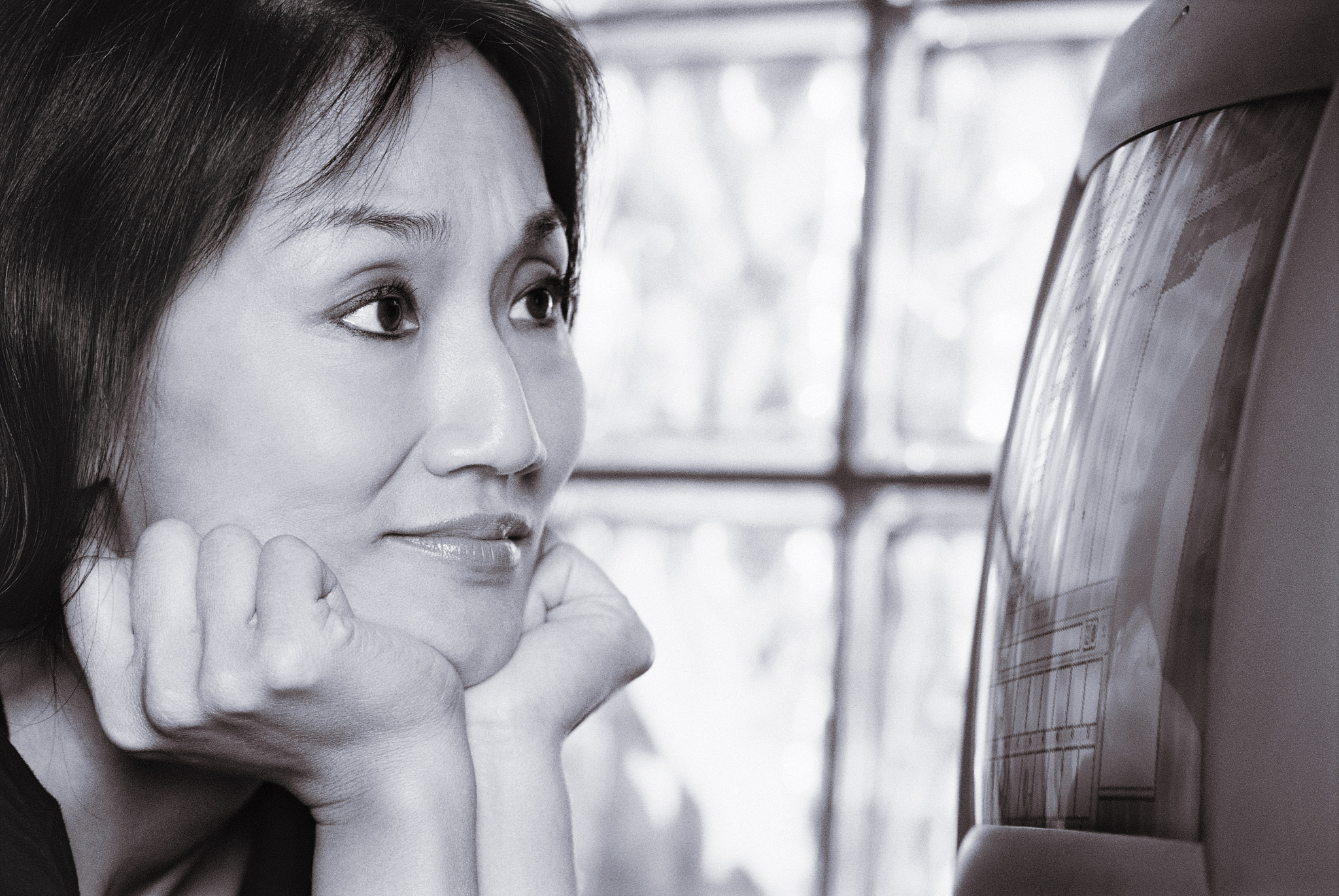 请用张爱玲的口吻夸一夸41岁的女人