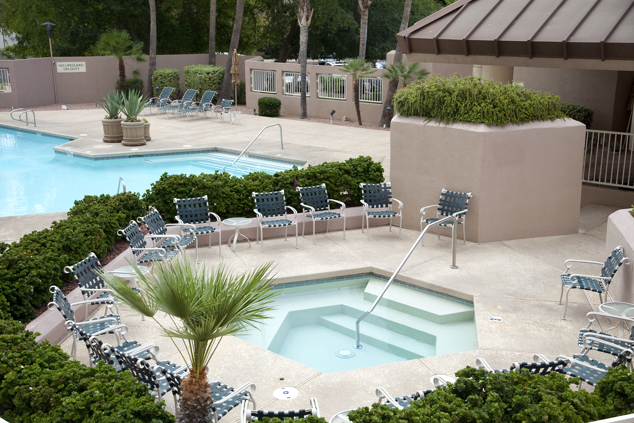 Fine-tuning CNN Image Retrieval with No Human Annotation论文中的gem池化