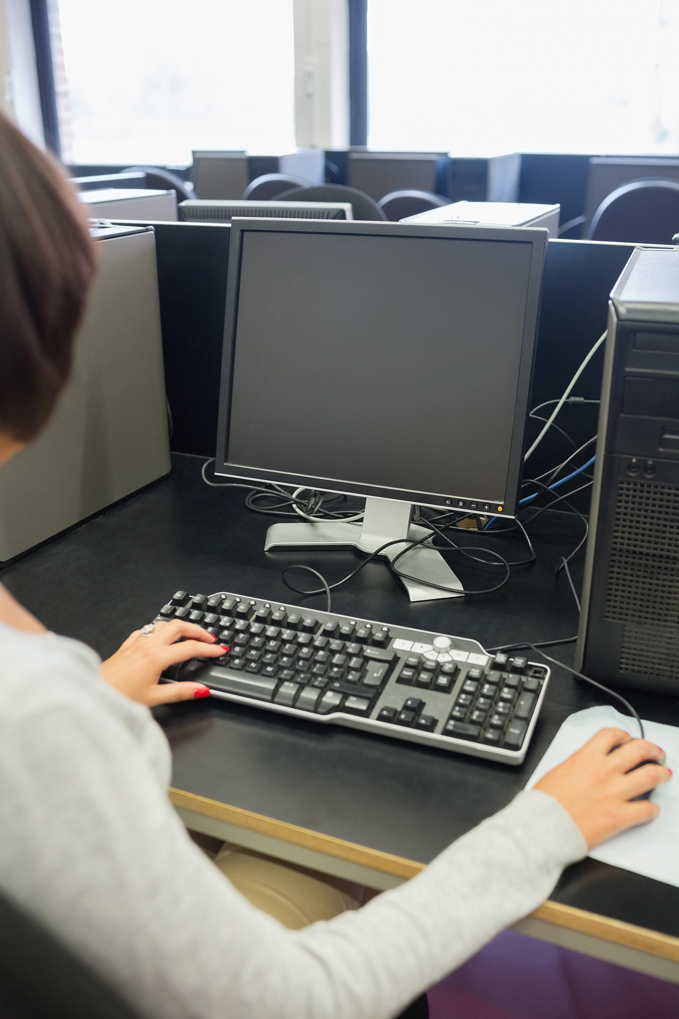 woman working on the computer
