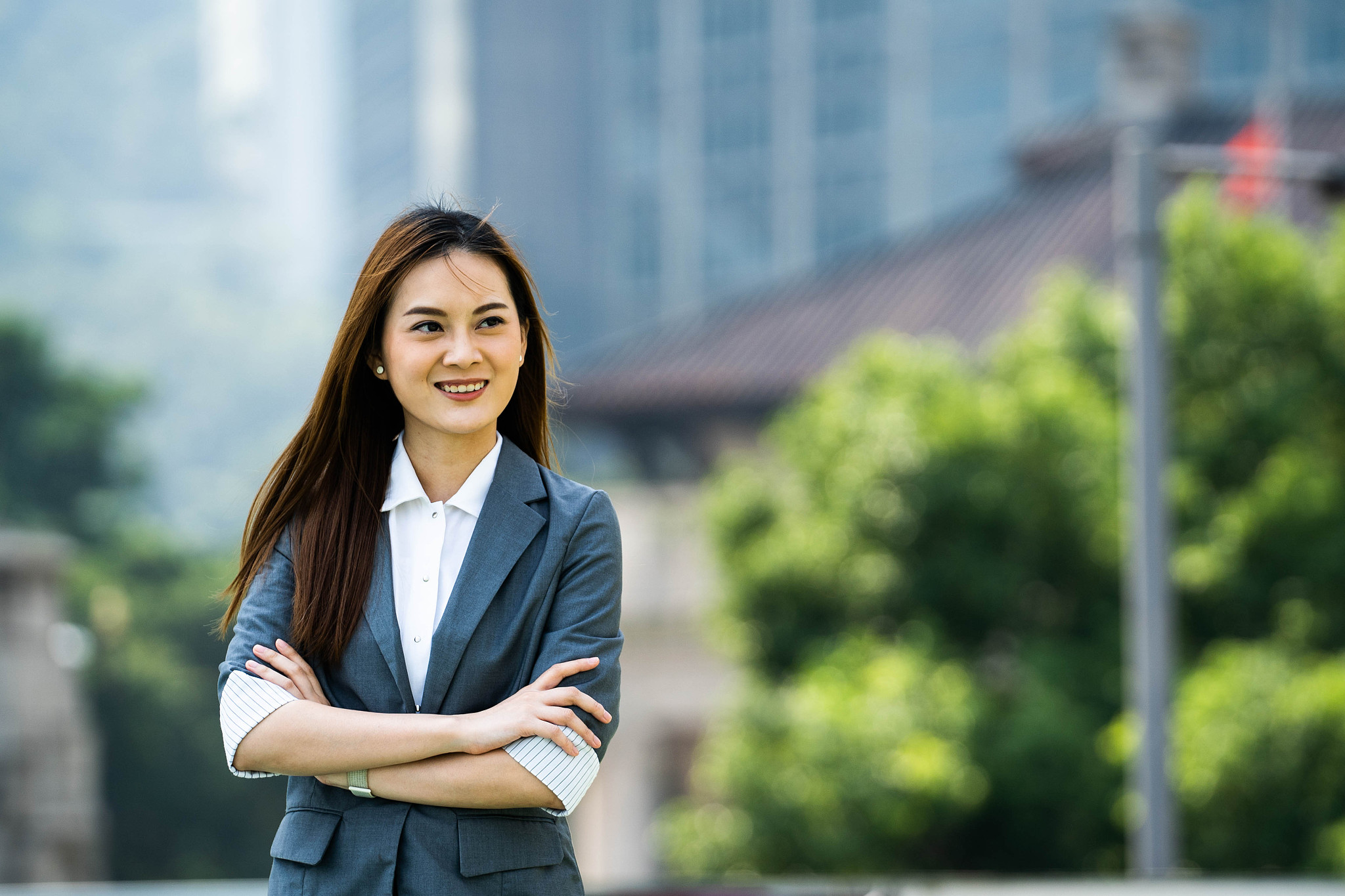 女生适合的专业推荐 女生就业薪资高的专业排名