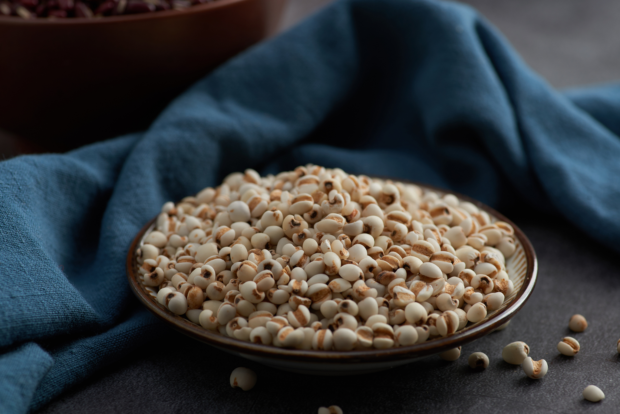 薏仁泡水要生的还是熟的