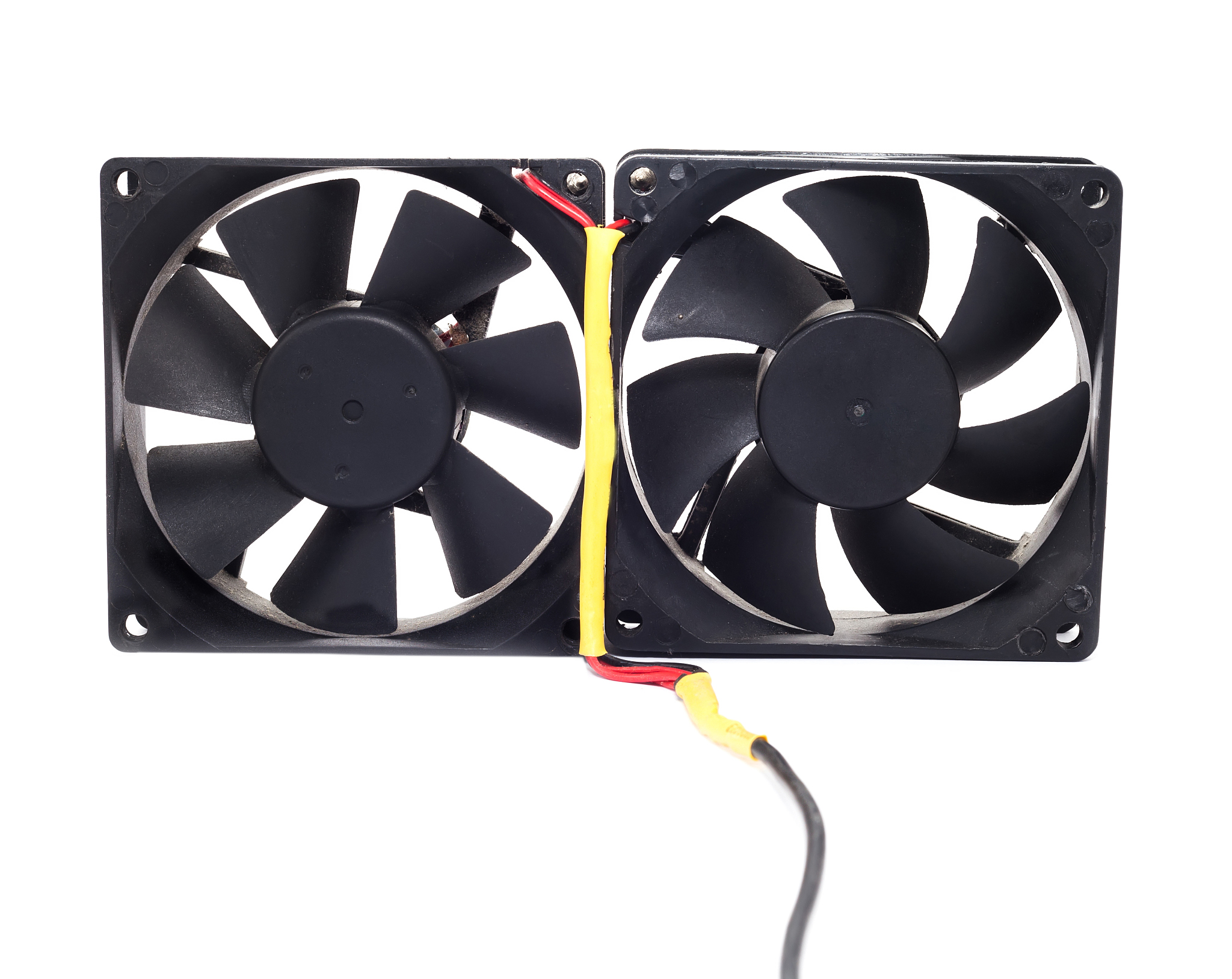 电脑侧面散热，散热器还有用吗？有效降低温度！