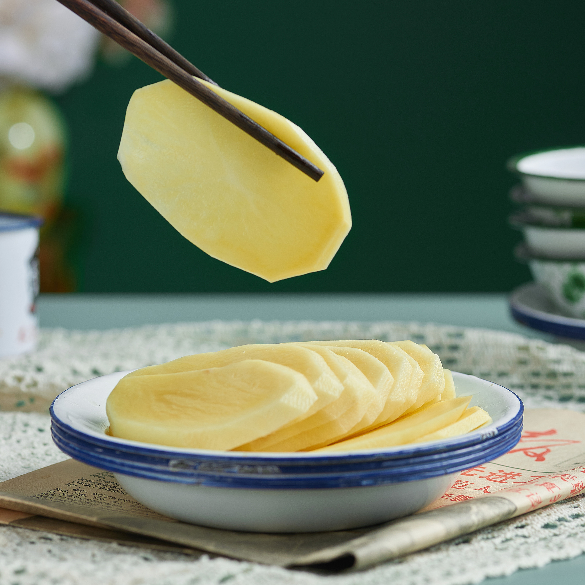 酸脆萝卜片的做法：让你口水直流的美味小吃