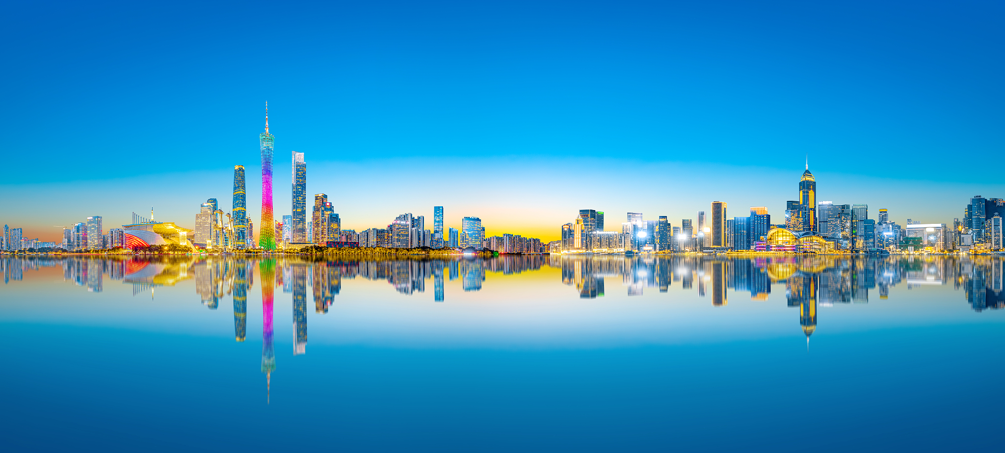 探寻中国非省会城市的独特魅力：历史文化与自然风光的完美融合