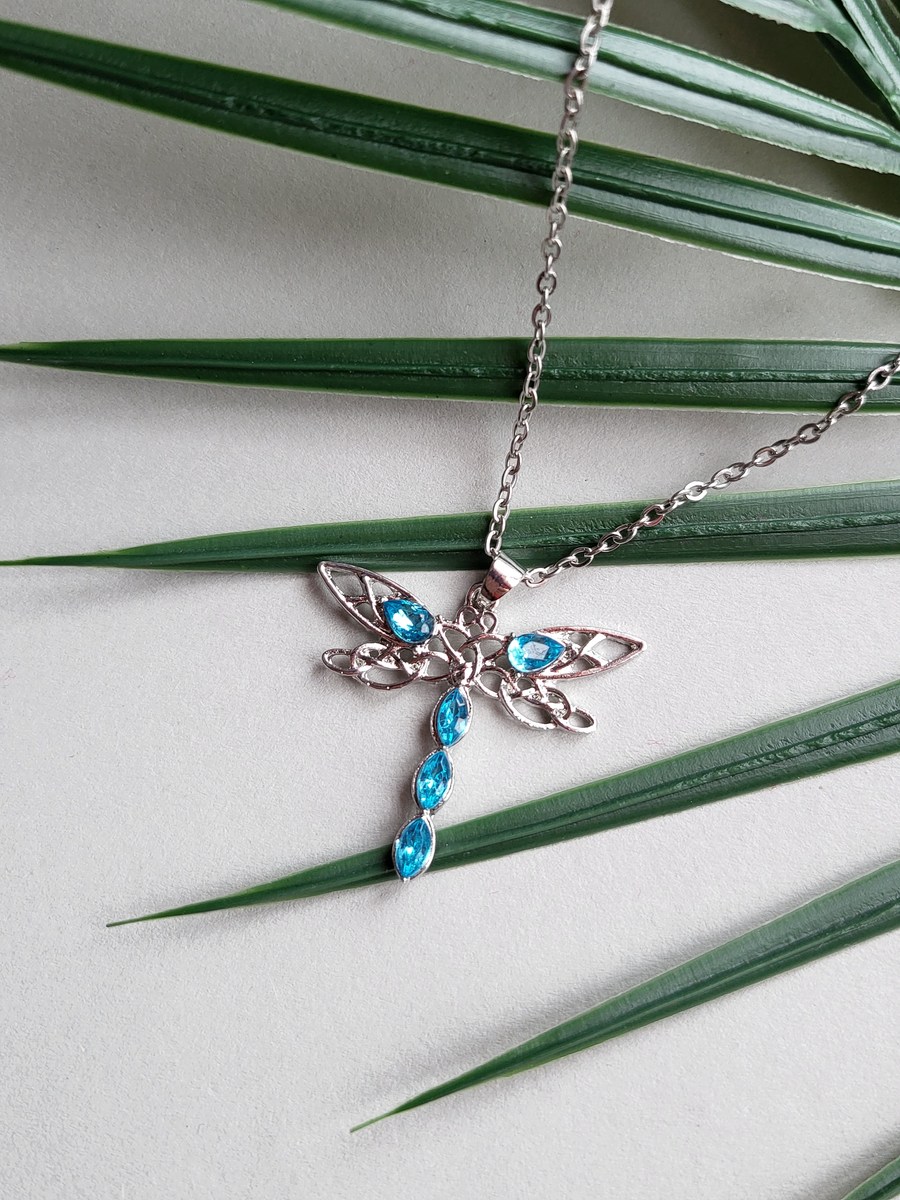 重庆艺才技工学校珠宝首饰设计与制作专业招生简章-就业前景好