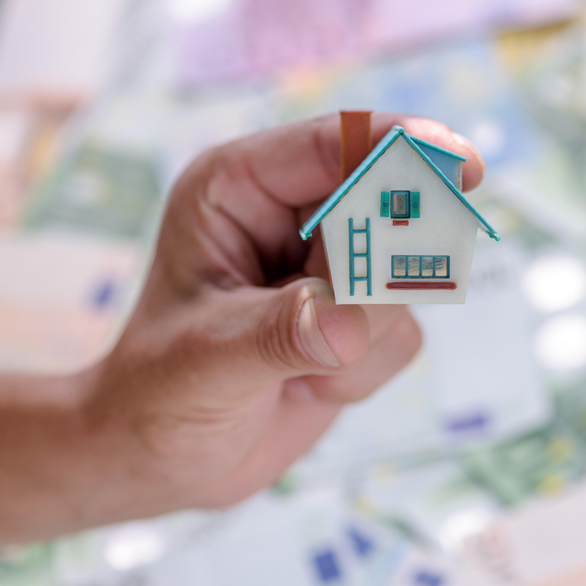 跟商品房质量、交房、物业相关的法律法规