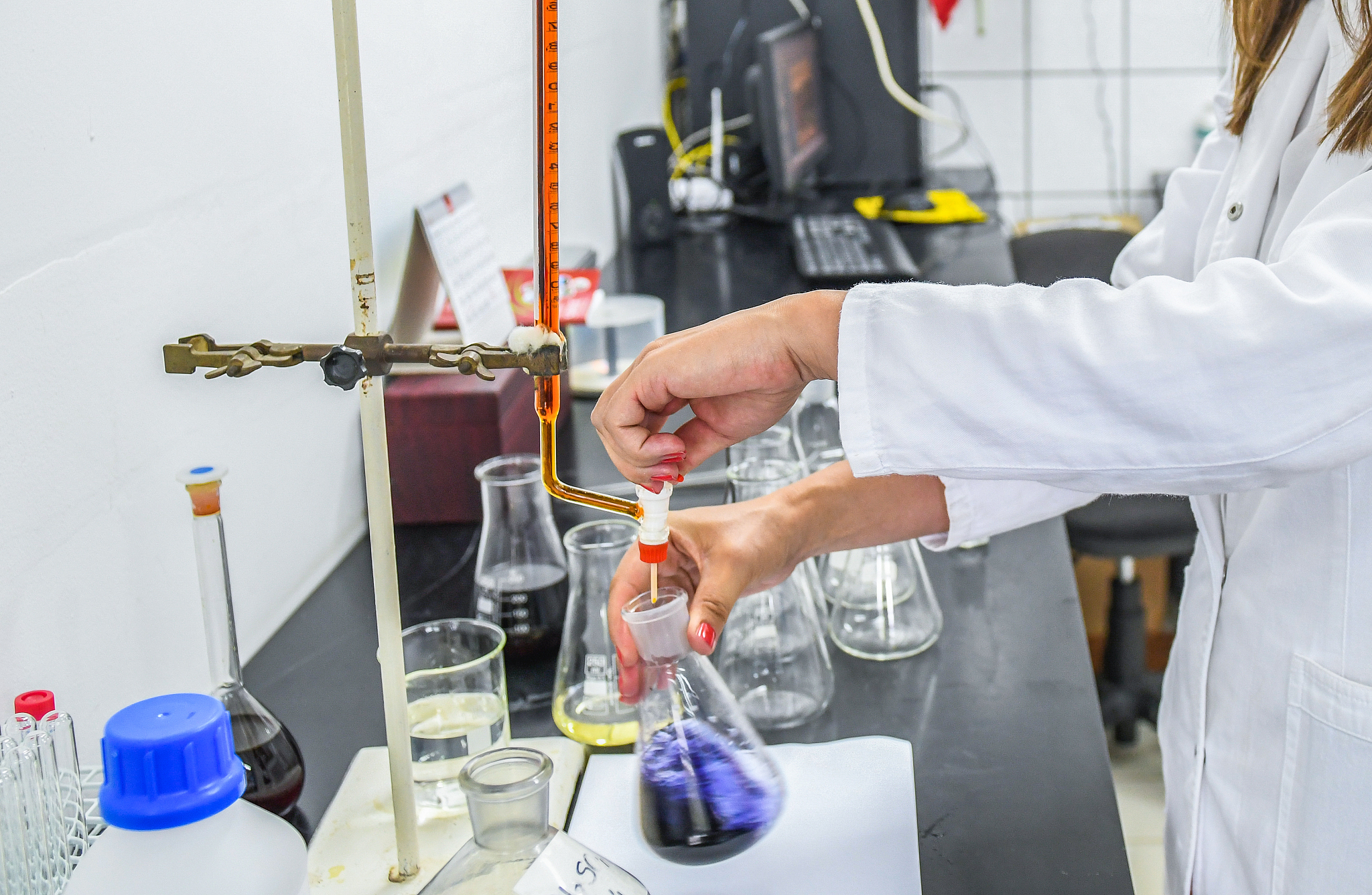 将纤维素进行酯化的具体实验操作