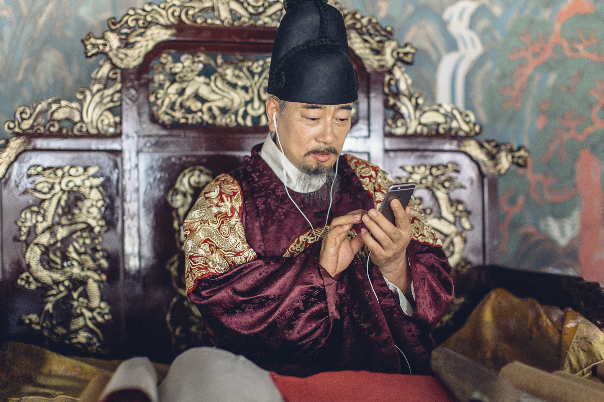 张颂文：实力派演员，从《大明王朝1566》到《狂飙》