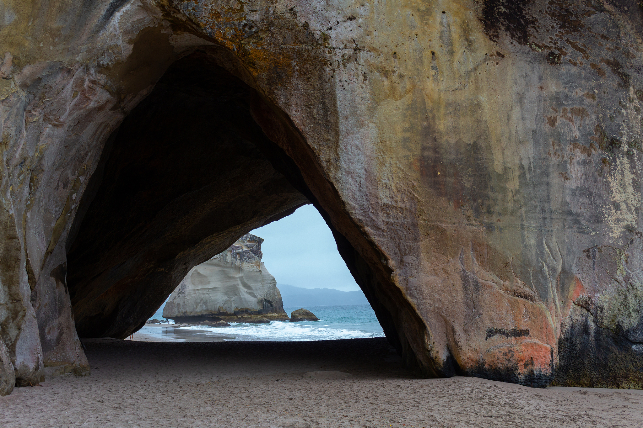 cathedral cove, te whanganui-a-hei marine reserve, coromandel pe