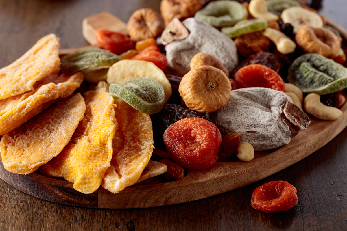 高品质、健康、美味的休闲食品 - [公司名称]