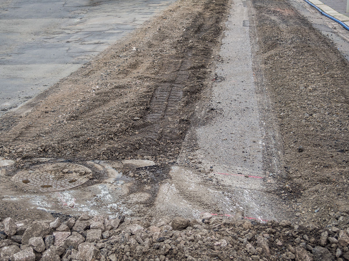 铣刨料再生技术：从起步到规范化发展