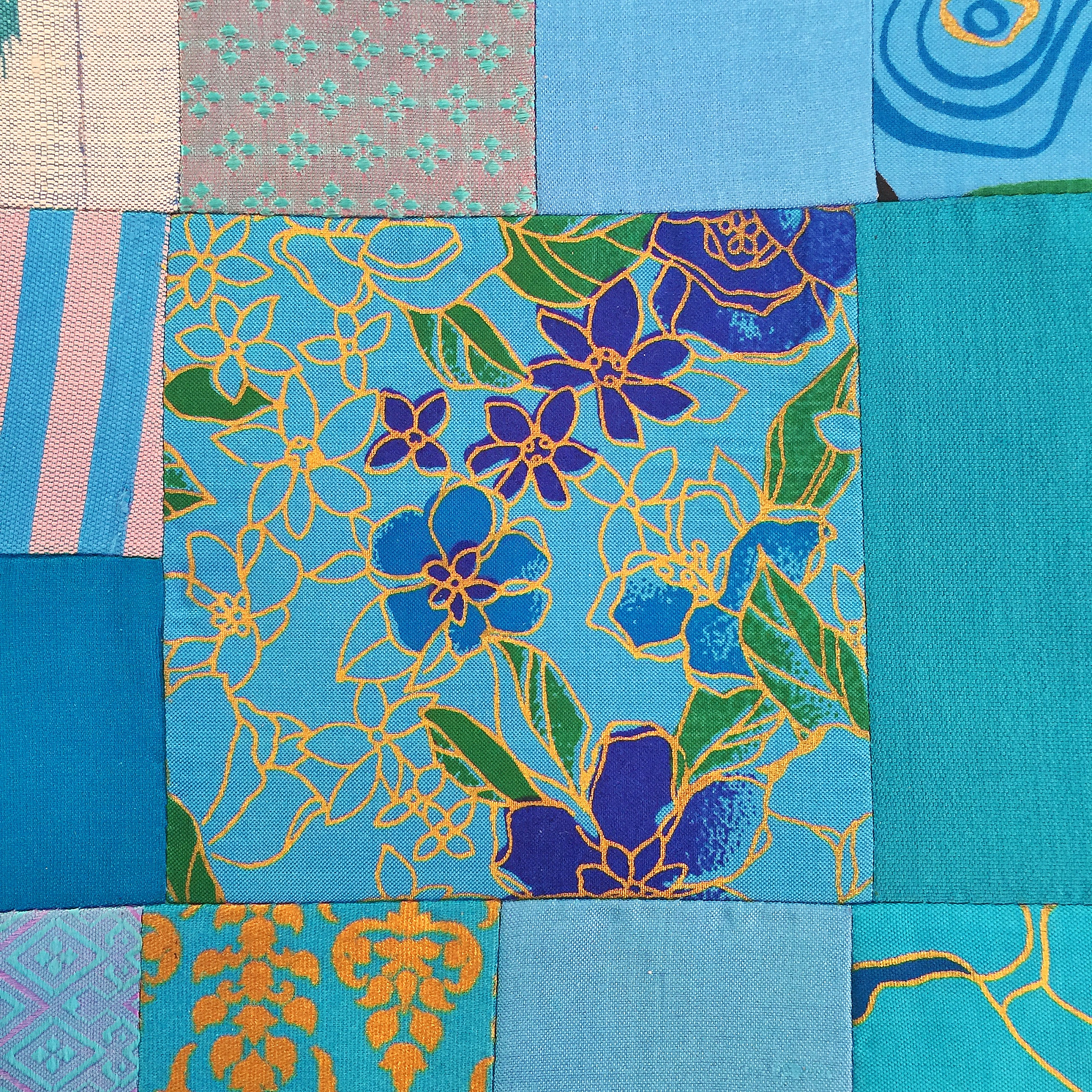 朱鹮植物丝巾名字：四字好名推荐