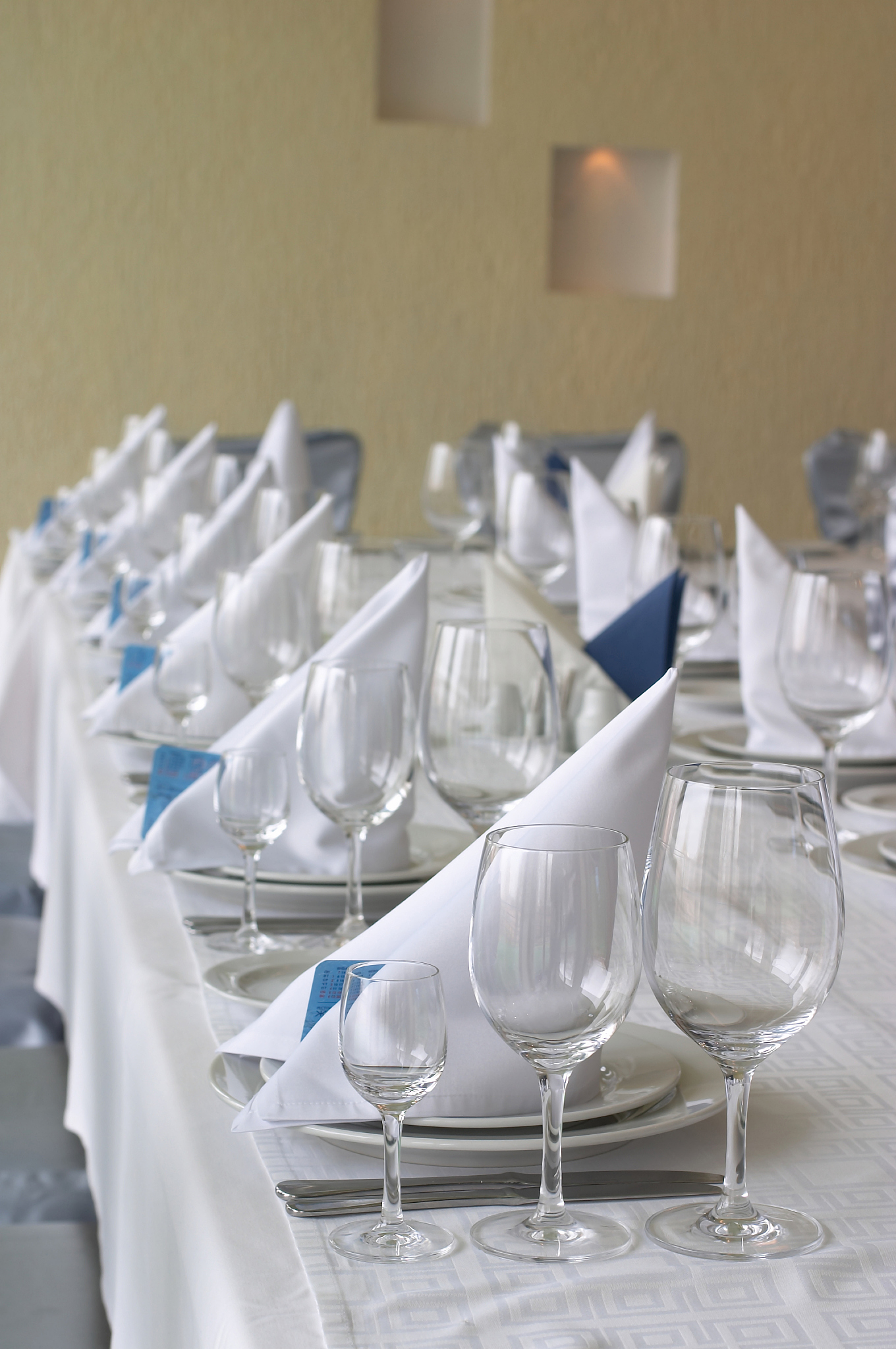 贵州职校酒店服务与管理专业就业前景好不好？好就业吗