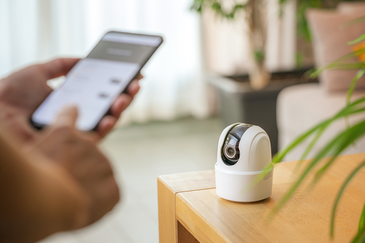 我现在所研究的儿童安防产品的研究目的便是让更多人的目光投向了注意儿童安全关注儿童安全给儿童一个稳定的社会环境。