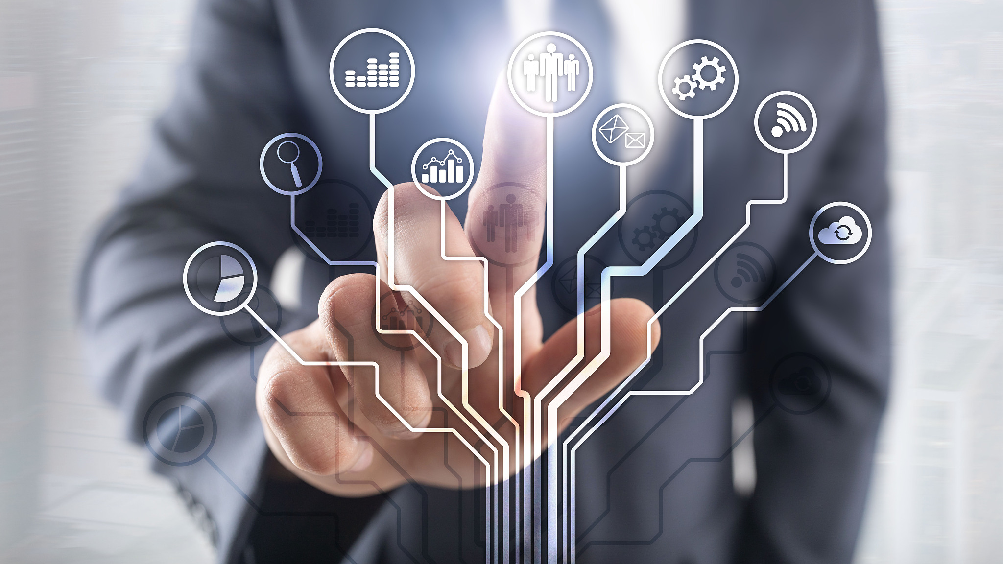 贵州省邮电学校就业前景分析：除了邮电通信，还有哪些就业方向？