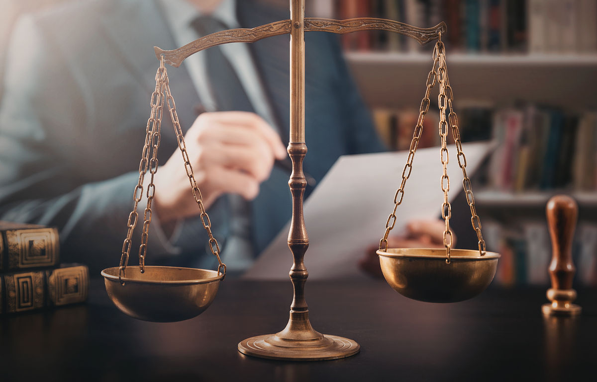 以指导律师身份对实习律师辅助办理案件提出评价