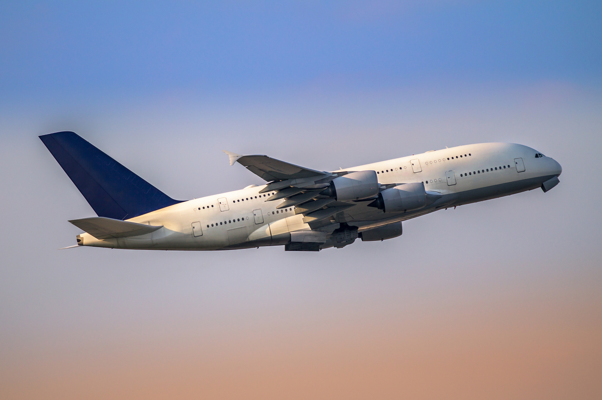 重庆航空专业学校报读条件有些什么
