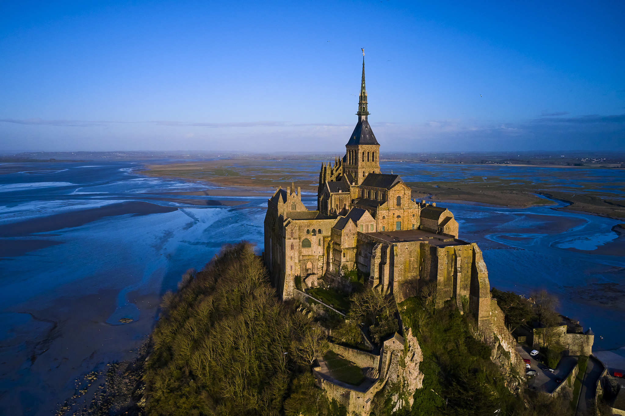 france, normandy, manche department, bay of mont saint-michel