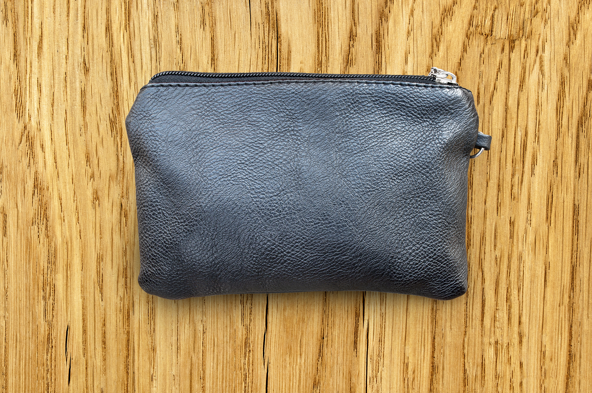 西安军需工业学校皮革制品造型设计专业招生指南 (意尔康冠名班)