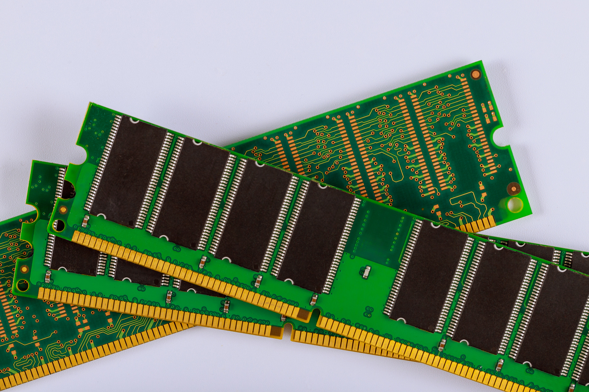 LGA1366 vs Socket AM3: 两种处理器插槽的比较