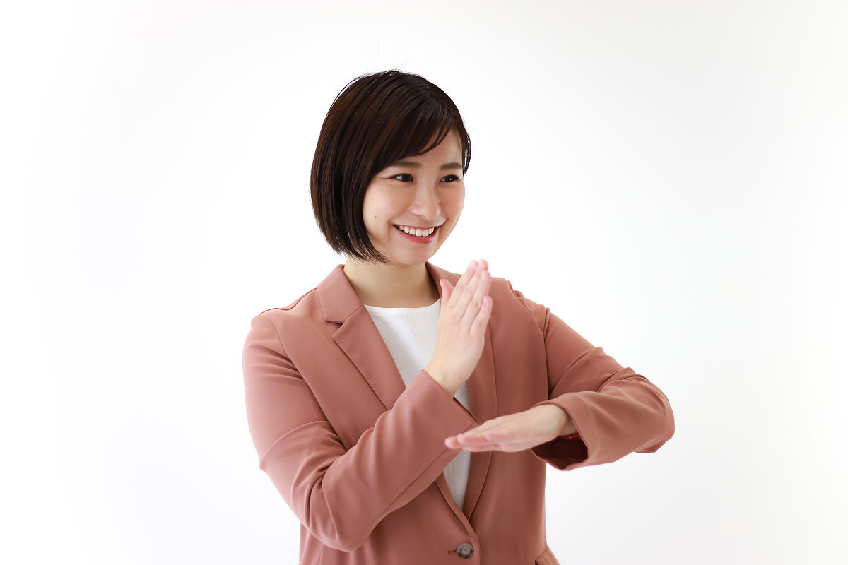 手语翻译软件推荐：Signlator、Hand Talk、Gestuno