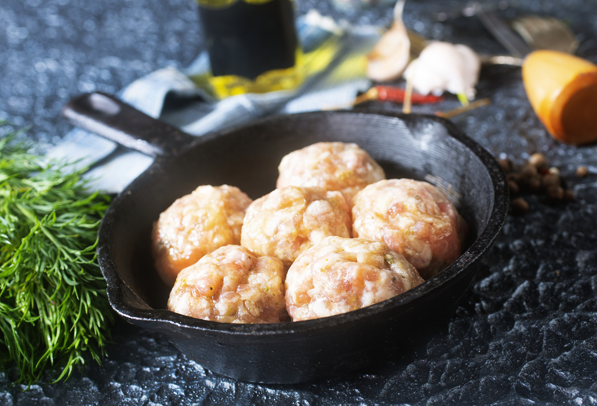raw meat balls