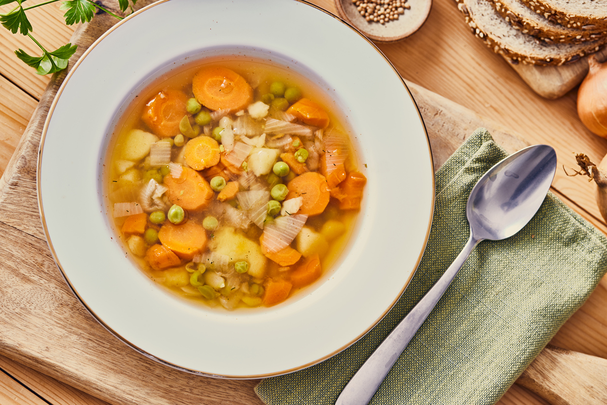 美味开胃汤食谱大全：蘑菇汤、番茄汤、南瓜汤、鸡肉汤、海鲜汤