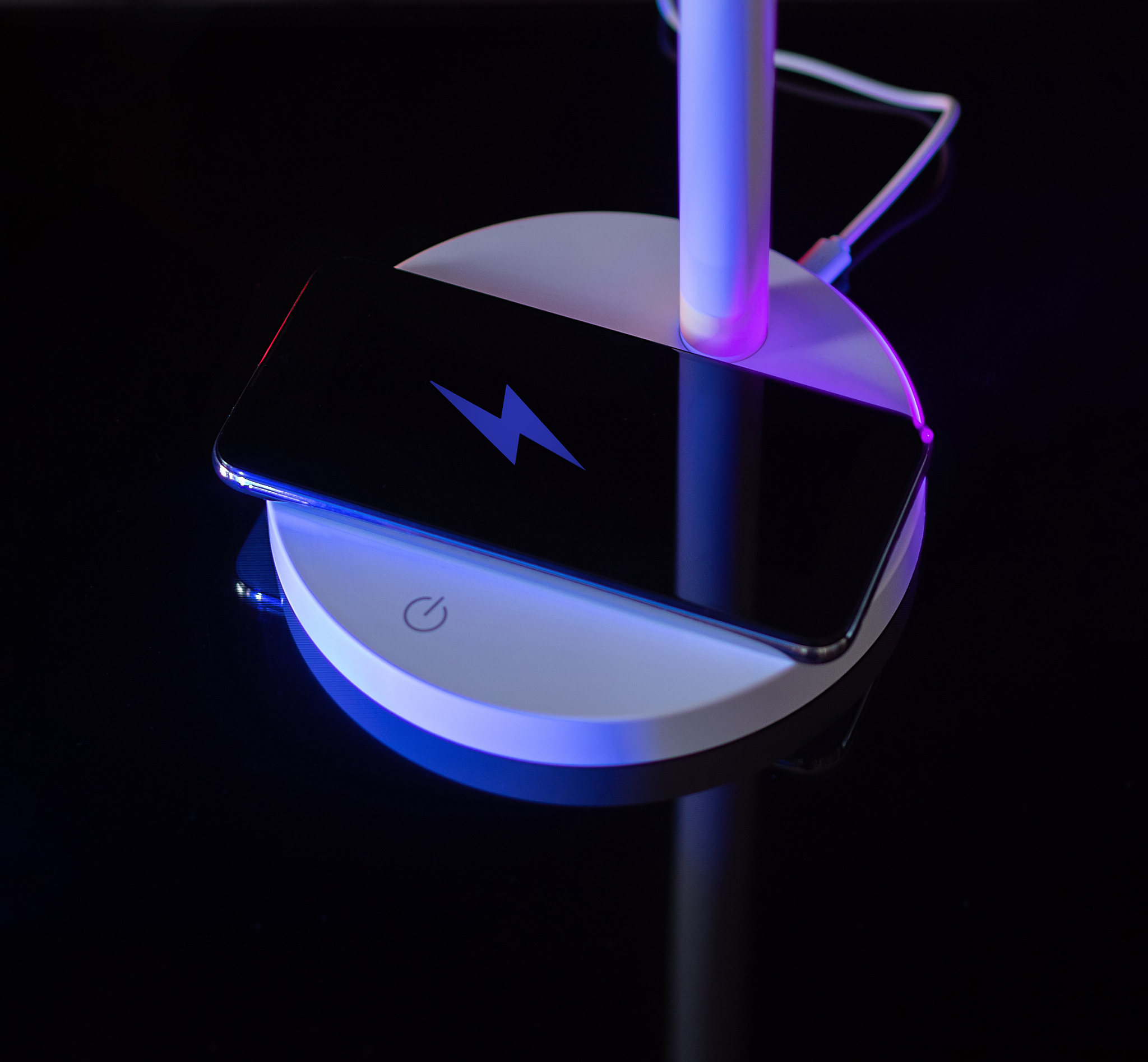 无人机无线充电成本分析：影响因素及成本构成