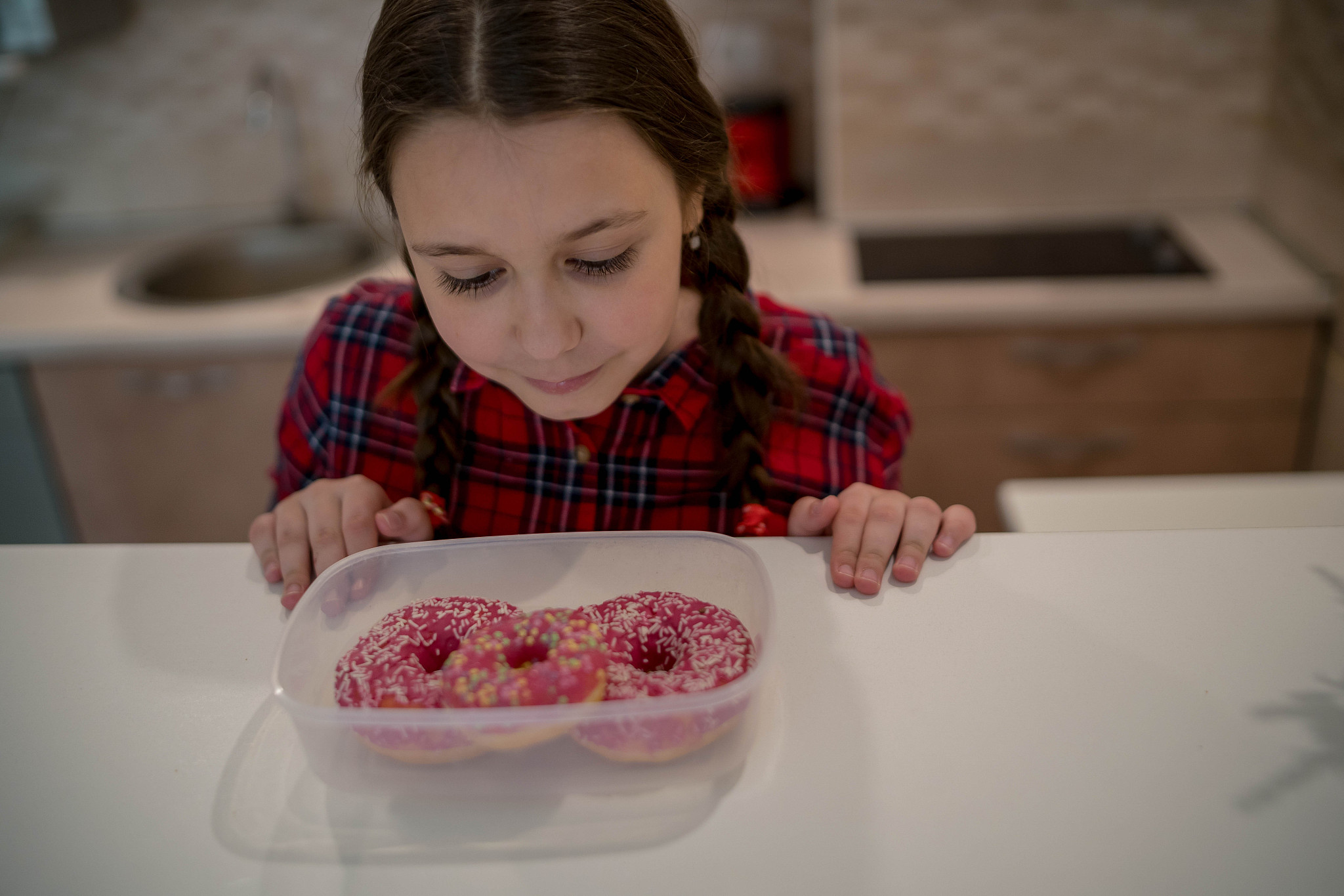 girl want donuts