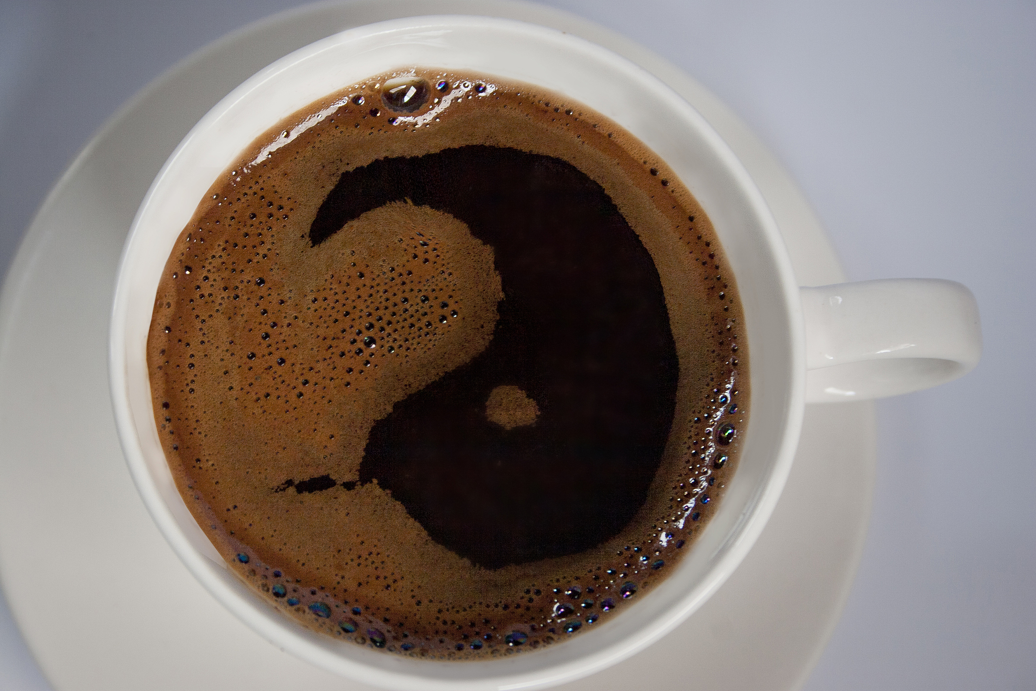 大学饮料广告分镜头脚本：青春活力，运动激情！